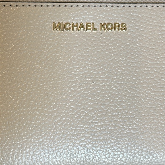 NWT MICHAEL KORS SOFT PINK GOLD PEBBLED LEATHER JET SET WRISTLET WALLET - Picture 7 of 7